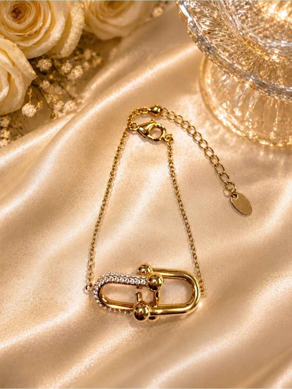 Gold Paperclip Link Bracelet with Pavé Crystal Accent – Adjustable